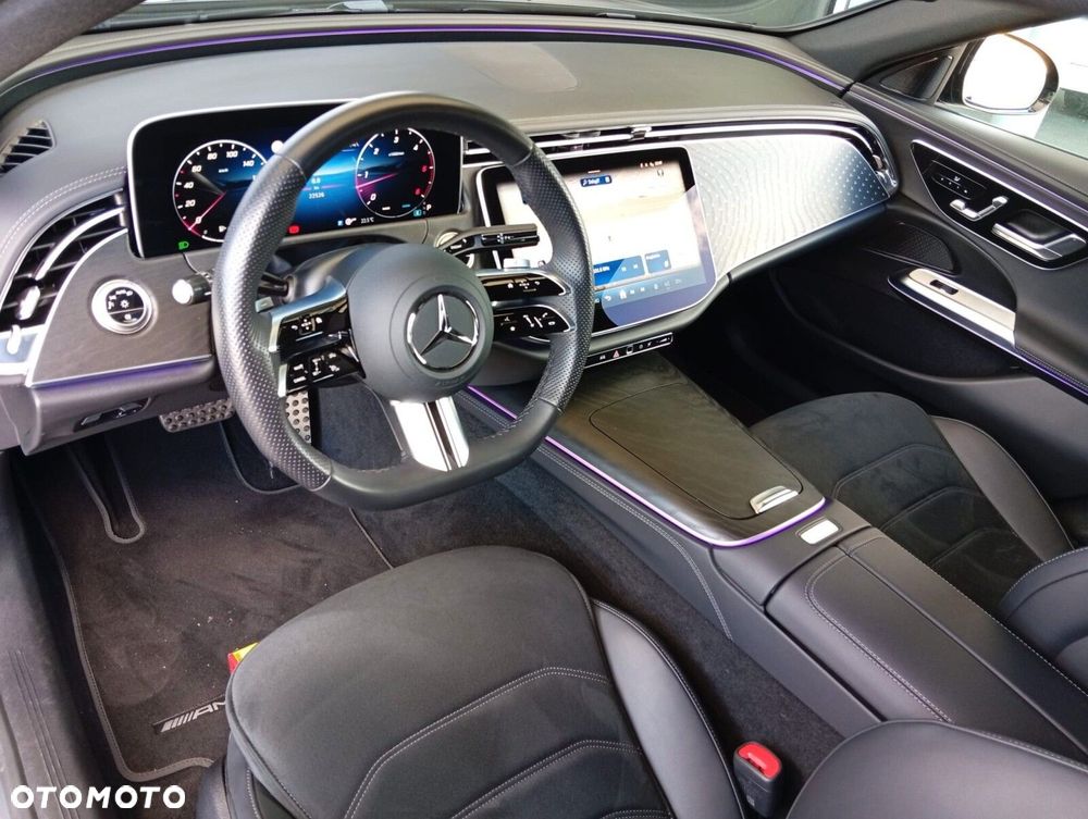 Mercedes-Benz Klasa E 220 d mHEV 4-Matic AMG 9G-Tronic - 11
