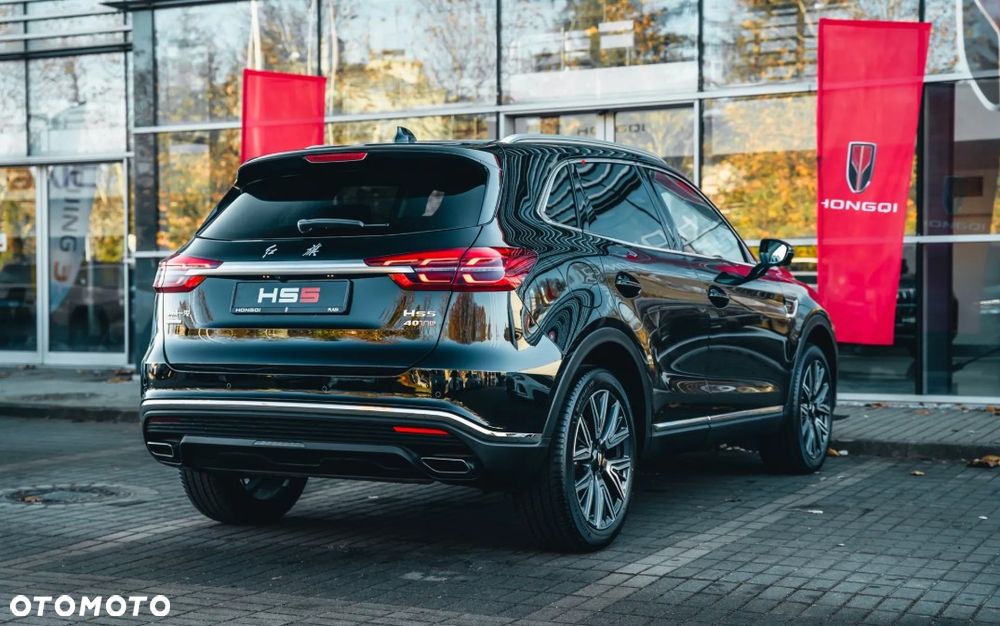 Hongqi HS5 - 5