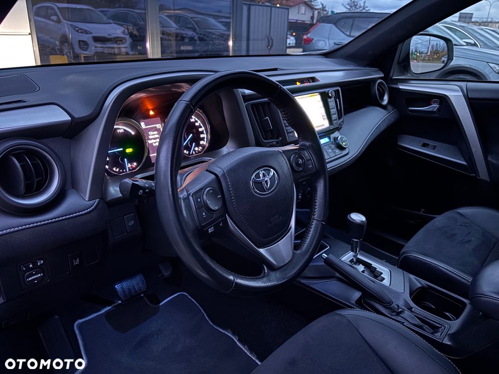 Toyota RAV4 Hybrid Style 4x4 - 22