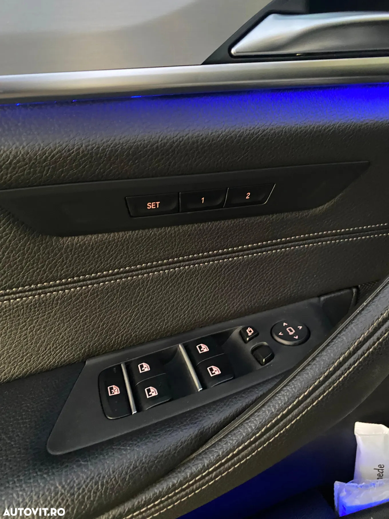 BMW Seria 5 520d xDrive AT - 13