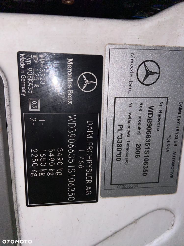 Mercedes-Benz Sprinter - 17