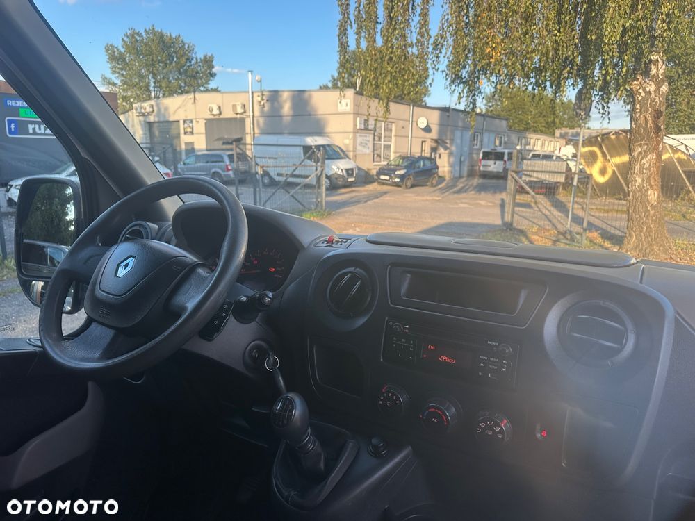 Renault Master 2.3dci 125ps 2015/16r L2H2 Klima - 23