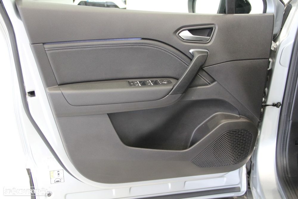 Renault Captur 1.0 TCe Techno Bi-Fuel - 5