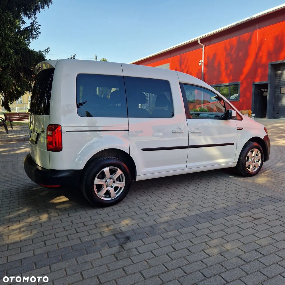 Volkswagen Caddy 2.0 TDI Comfortline - 18