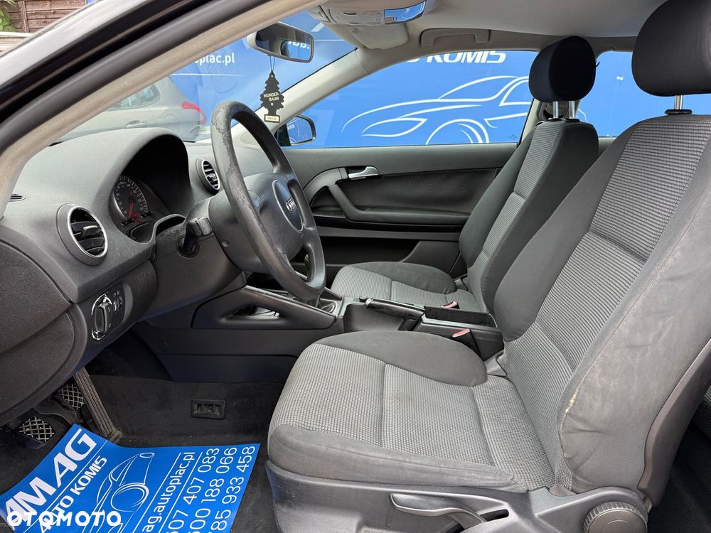 Audi A3 3-drzwiowe 1.6 Ambition - 13
