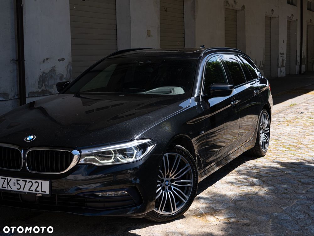 BMW Seria 5 530d xDrive Sport Line - 18