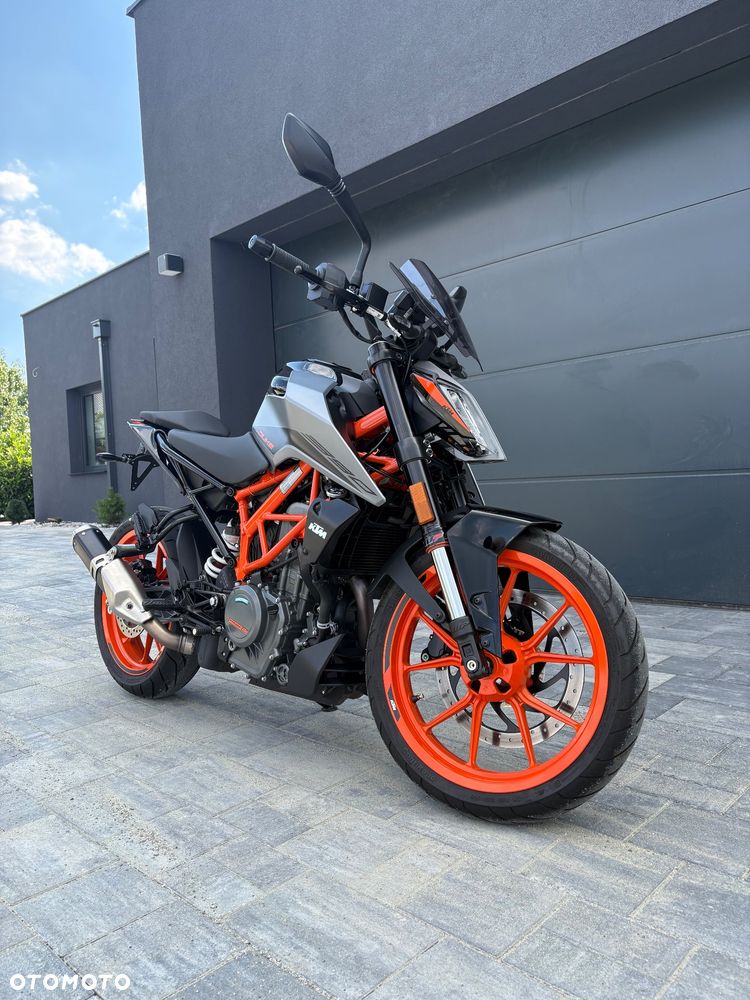 KTM Duke 390 - 4