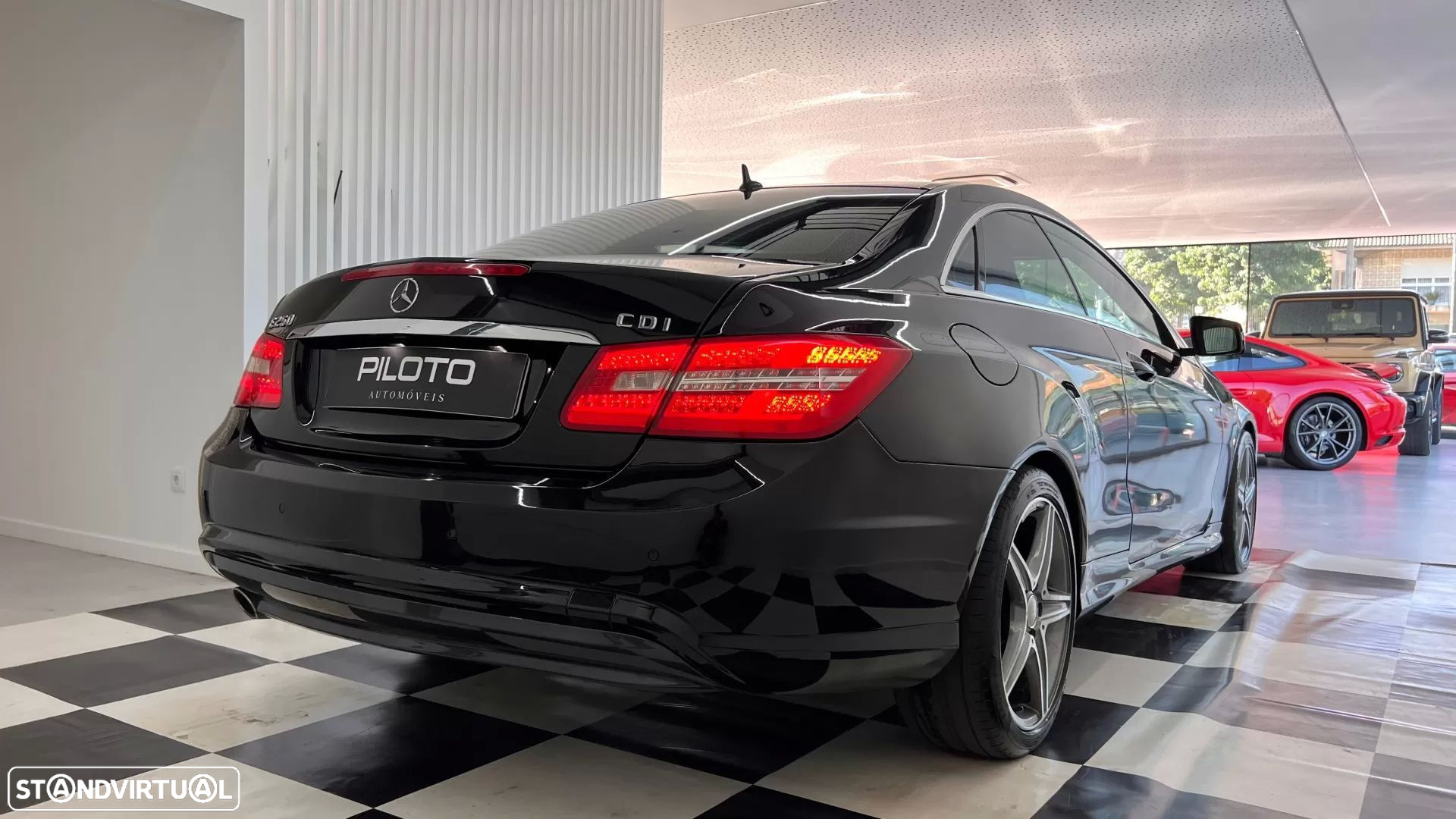 Mercedes-Benz E 250 CDi Avantgarde BlueEfficiency Auto - 10