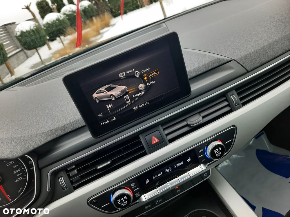 Audi A4 Limousine - 15