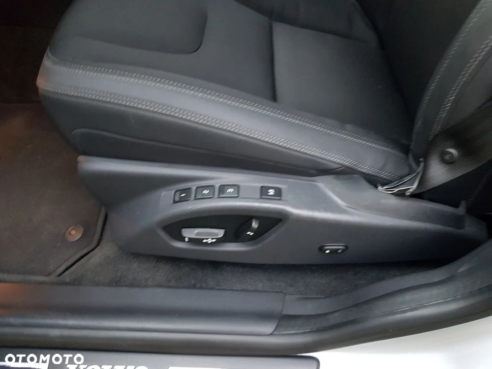 Volvo XC 60 - 16
