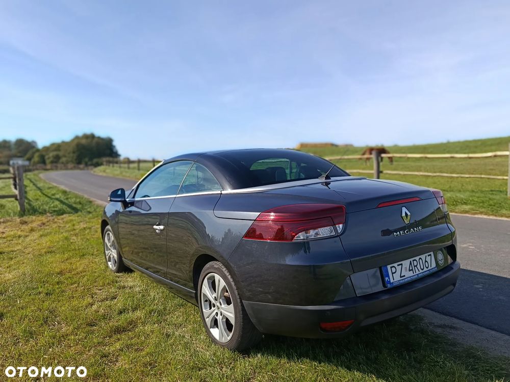 Renault Megane Coupe Energy dCi 110 FAP Start & Stop Expression - 2