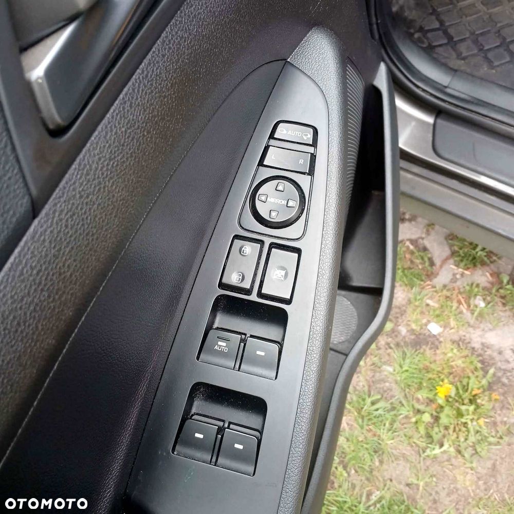 Hyundai Tucson 1.6 Turbo 2WD Passion - 9