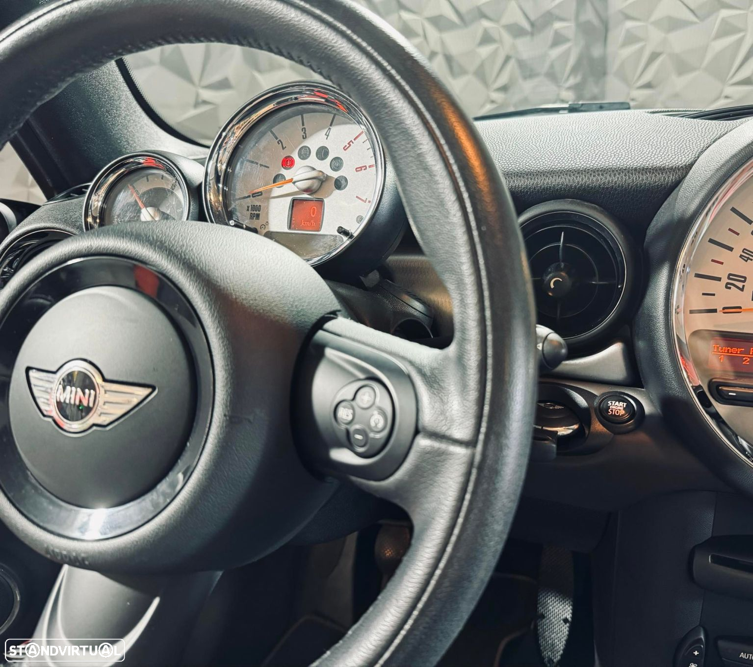 MINI Cabrio Cooper D - 53