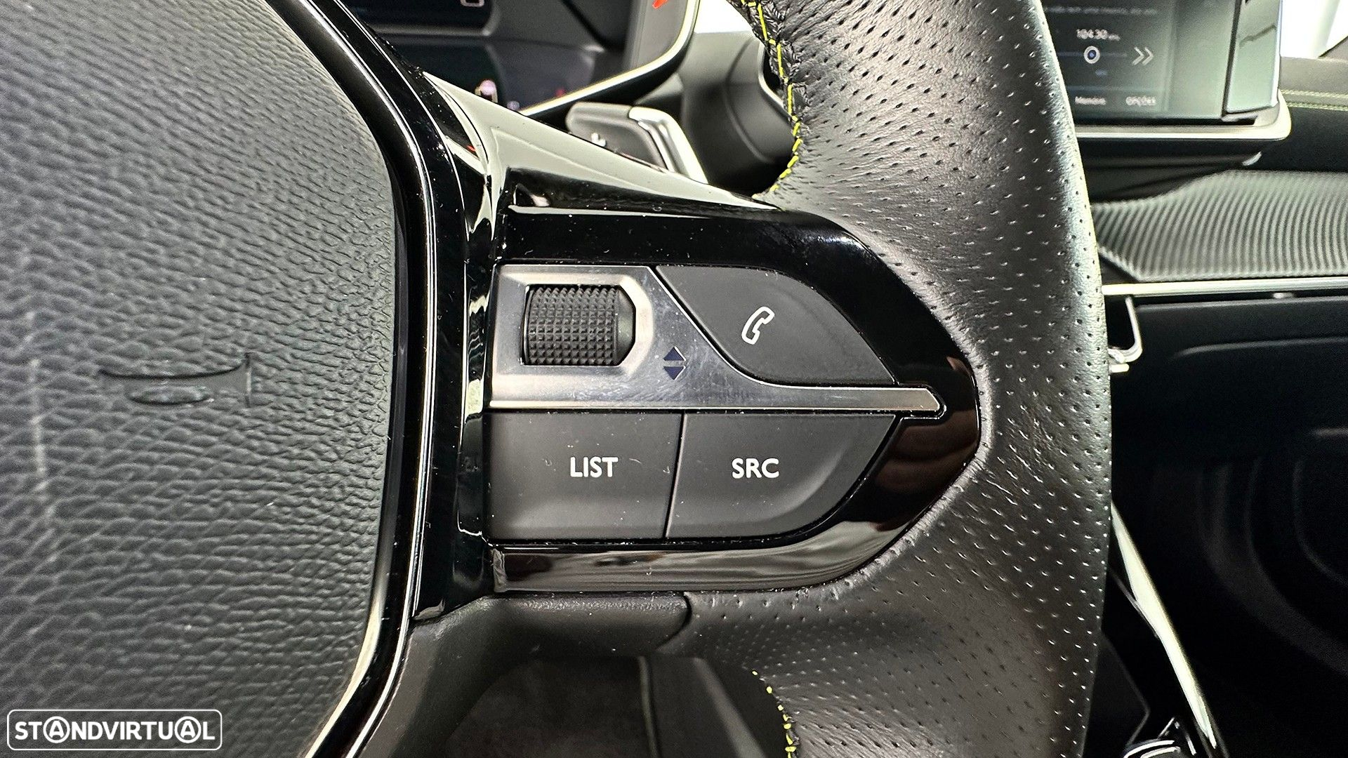 Peugeot 2008 1.2 PureTech GT EAT8 - 35