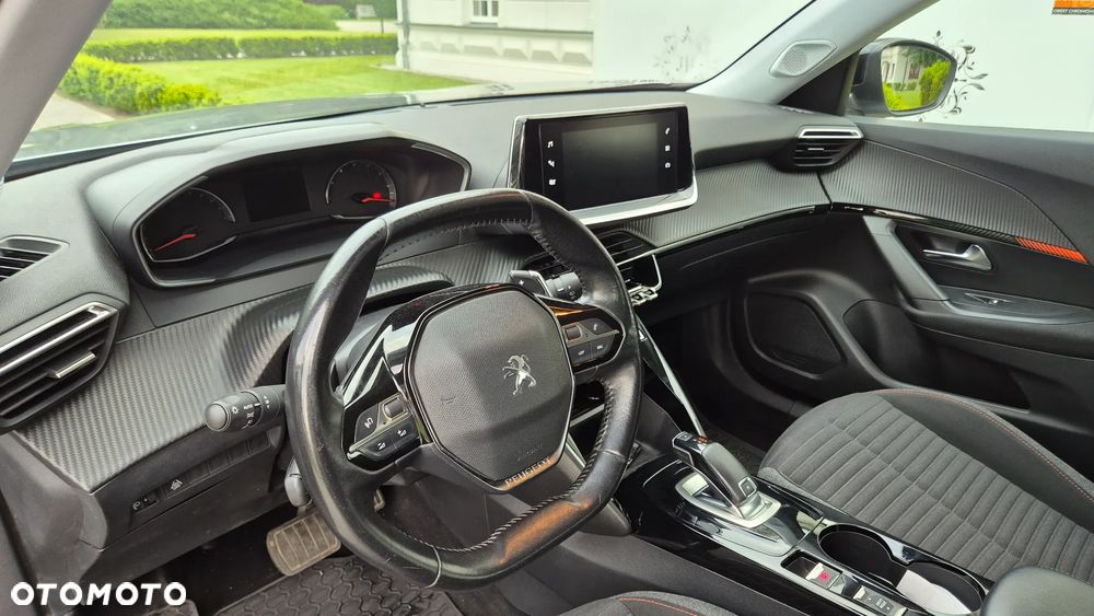 Peugeot 2008 1.2 PureTech Active Pack S&S EAT8 - 8