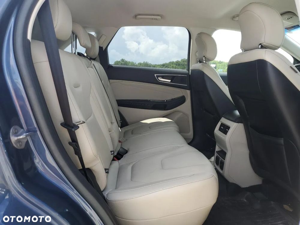 Ford Edge 2.0 EcoBlue Bi-Turbo 4x4 Titanium - 8