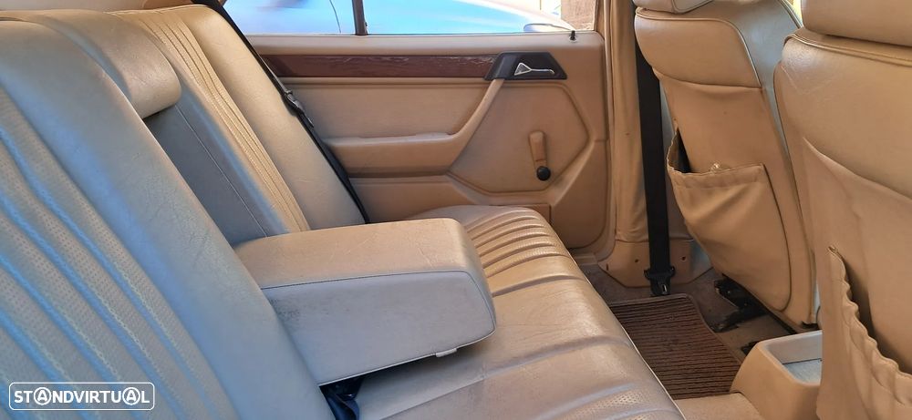 Mercedes-Benz W124 (1984-1997) 200 D - 10