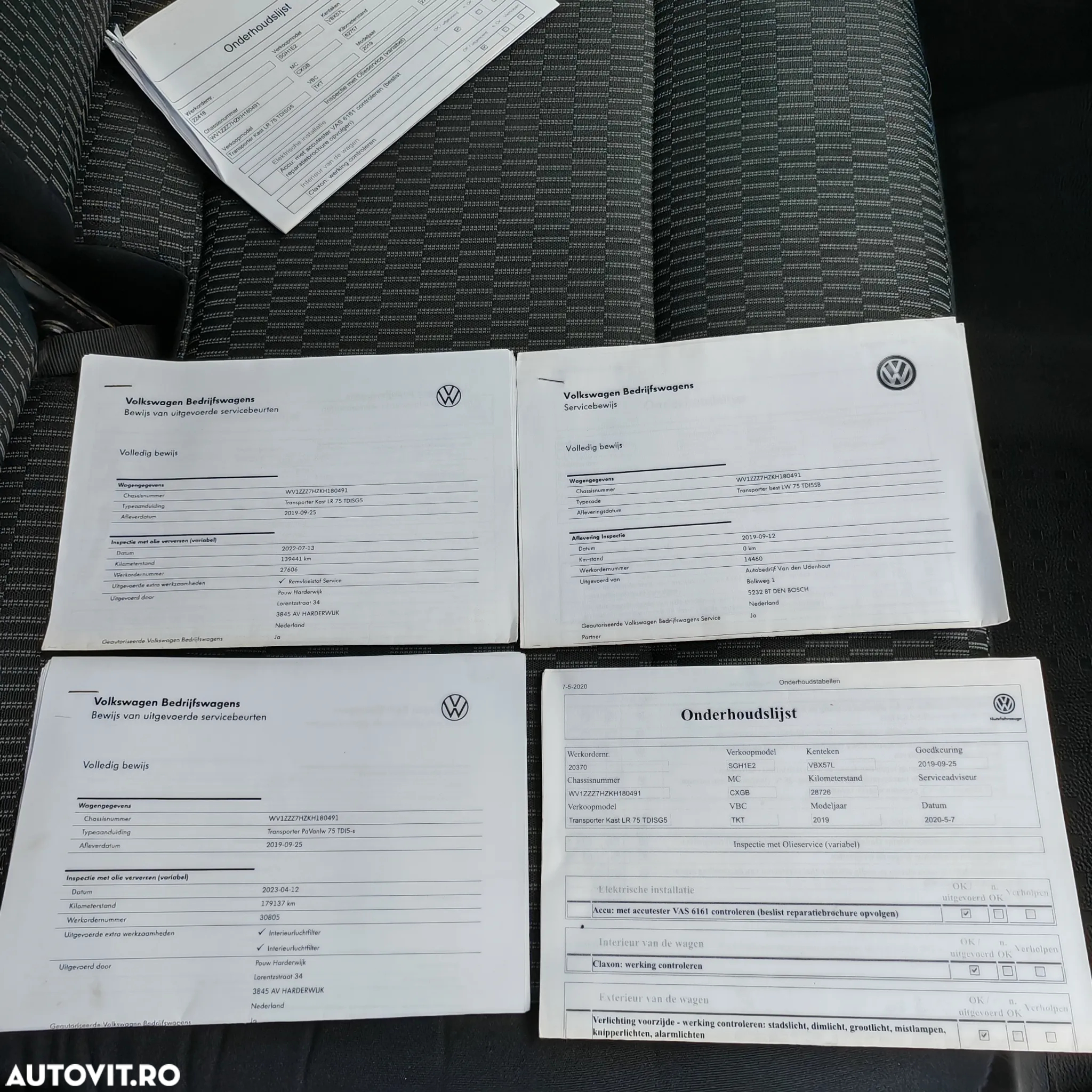 Volkswagen Transporter - 17