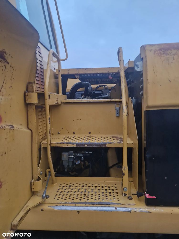 Caterpillar M315C - 9