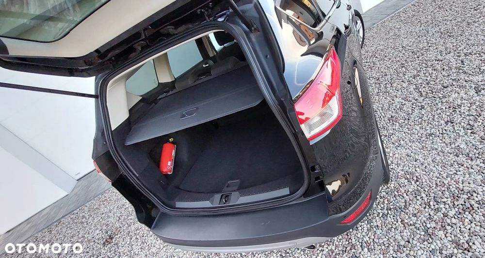 Ford Kuga 1.6 EcoBoost 2x4 Trend - 24