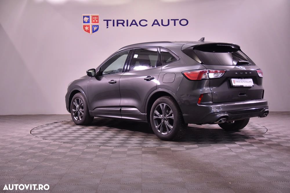 Ford Kuga - 4