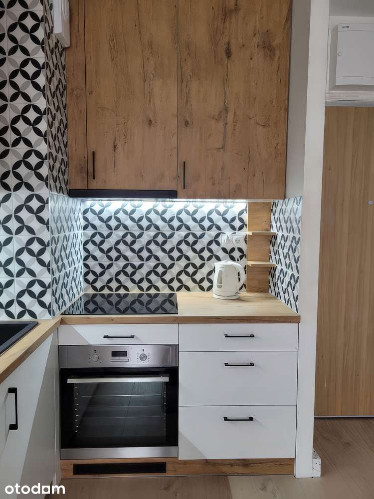 1-pok. 35m² | Krzyki | ul.  Krucza | Przy SkyTower | dla 1-2 osób