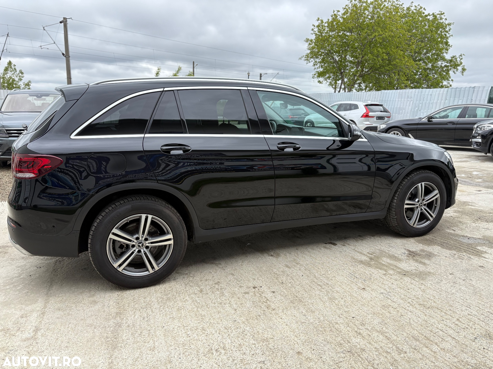 Mercedes-Benz GLC 200 d 4Matic 9G-TRONIC Exclusive - 9