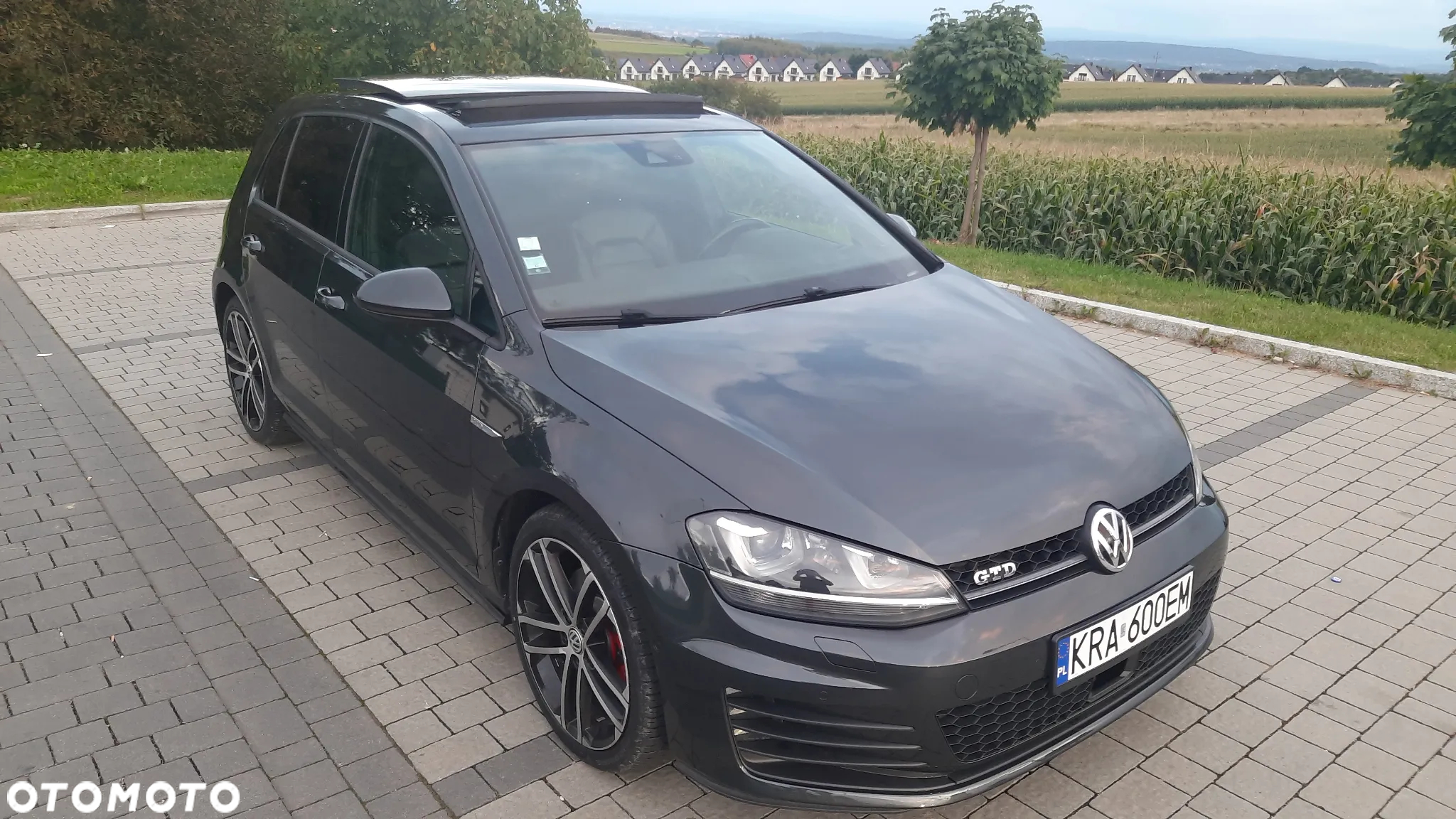 Volkswagen Golf GTD 2.0 TDI SCR DSG - 11