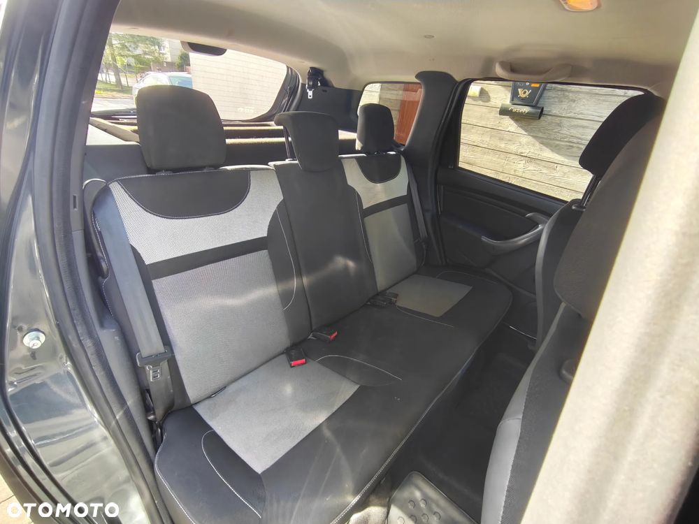 Dacia Duster 1.6 16V 105 4x2 Prestige - 38