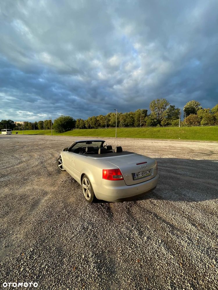 Audi A4 Cabrio - 4