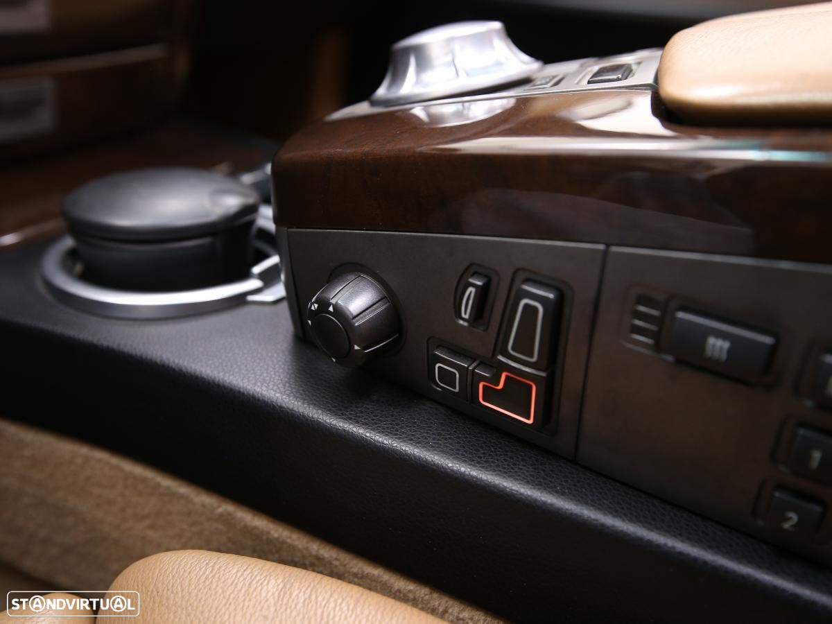 BMW 730 - 22