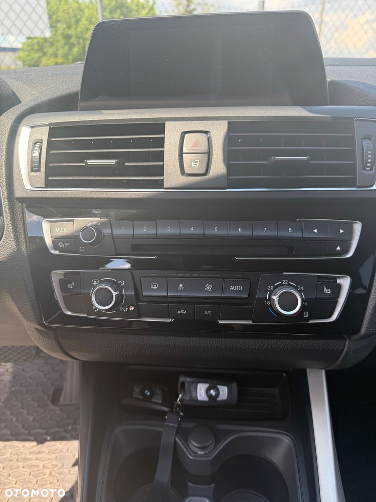 BMW Seria 1 116d - 9