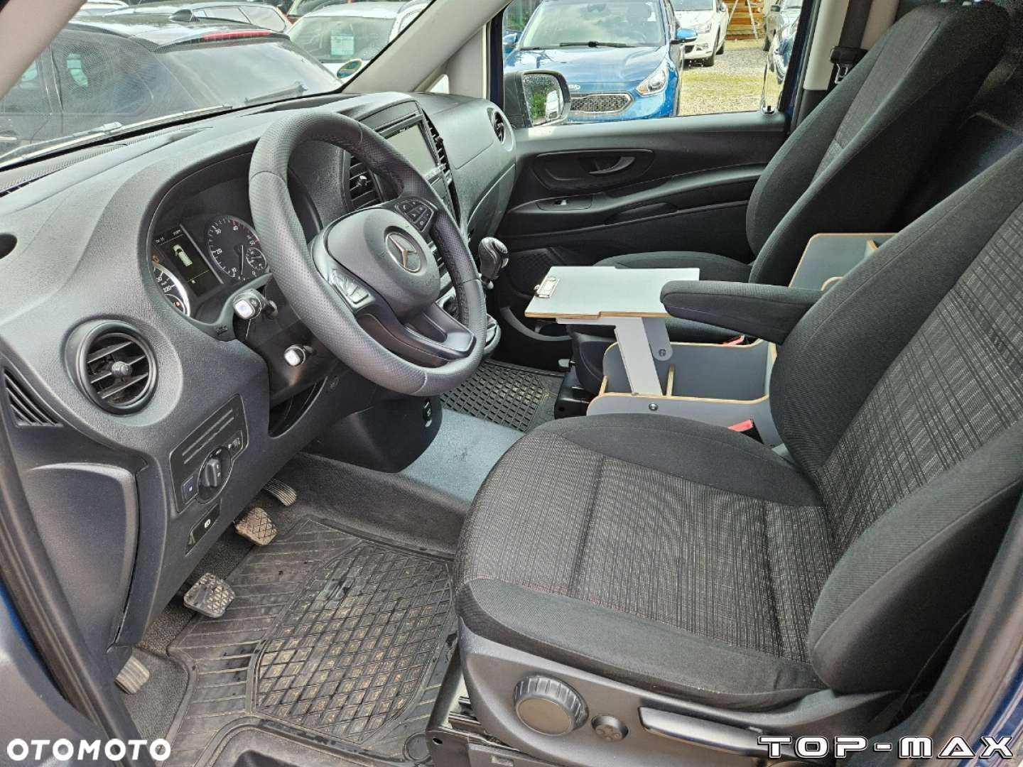 Mercedes-Benz Vito - 24