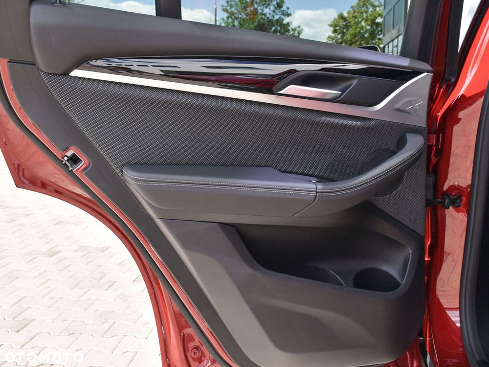 BMW X4 xDrive20d xLine sport - 19