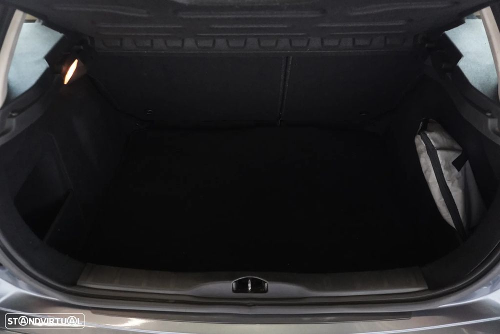 Citroën C4 1.6 HDi Exclusive - 19