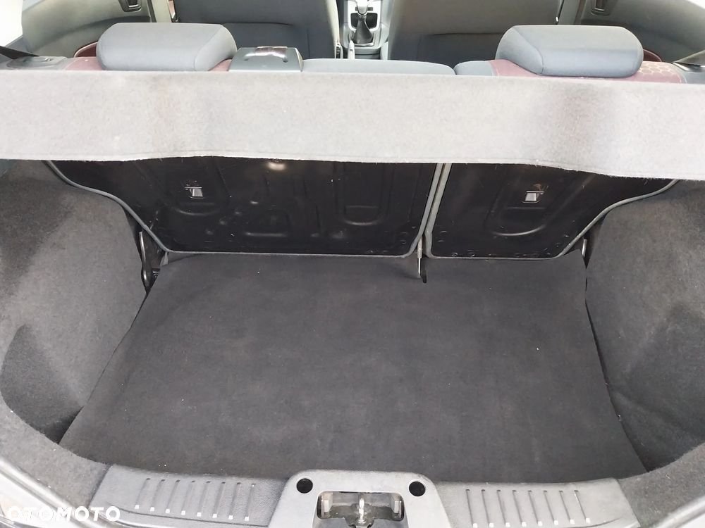 Ford Fiesta 1.25 Platinium X EU5 - 10