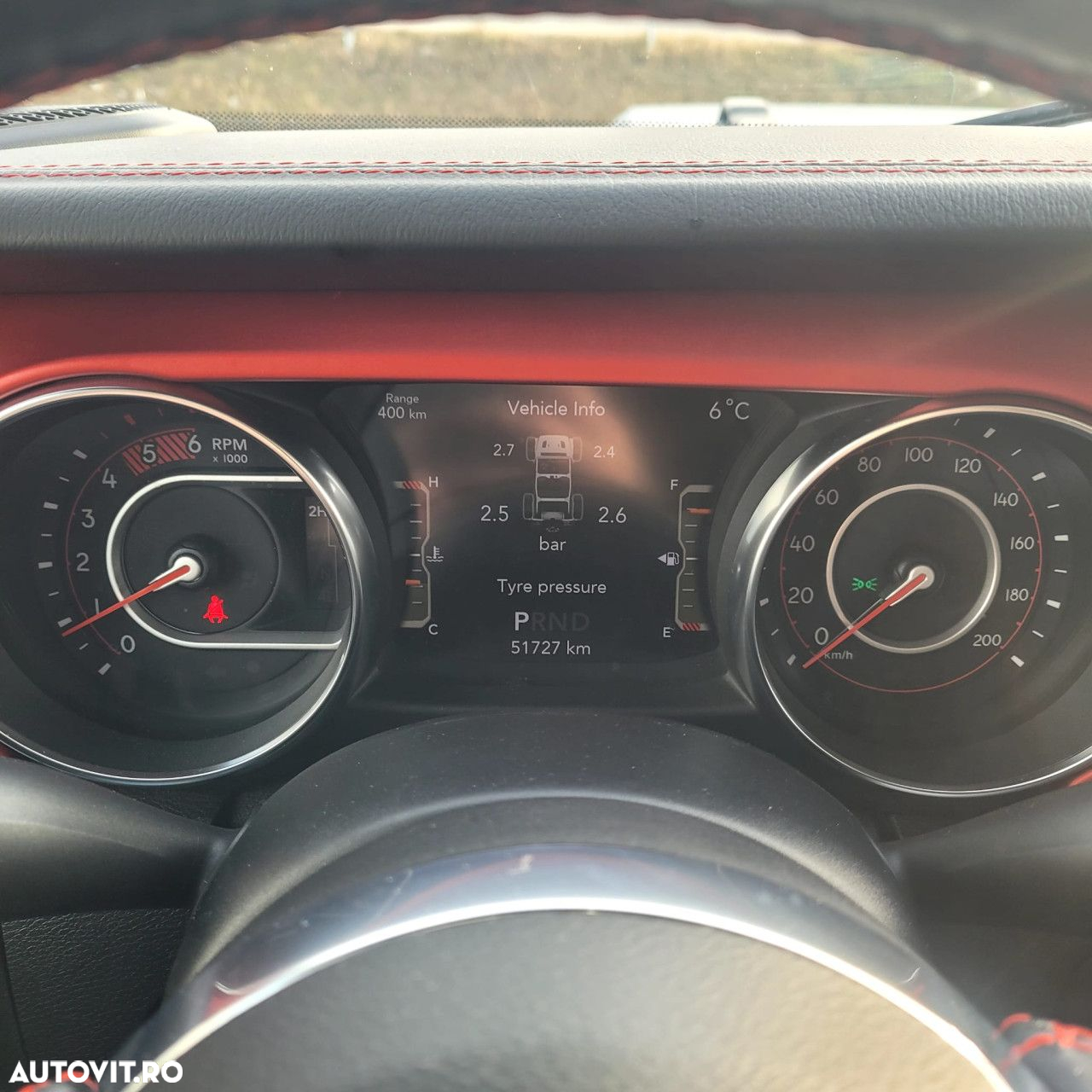 Jeep Wrangler - 10