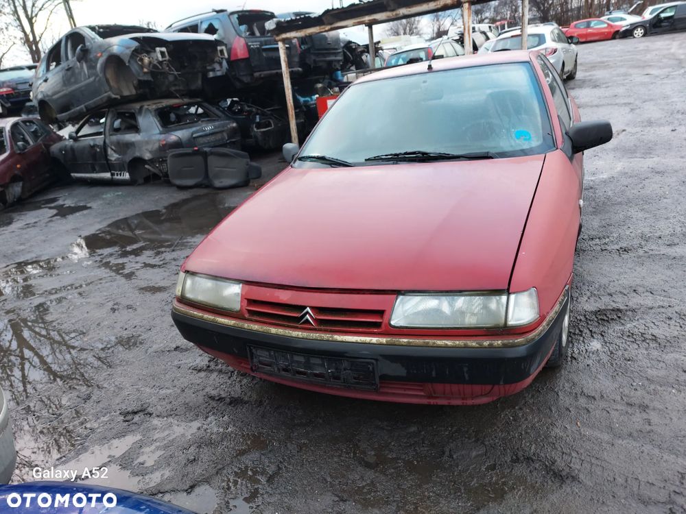 Zderzak CITROEN XANTIA 1,9D 96R. maska,drzwi,lampy,klapa..... - 1