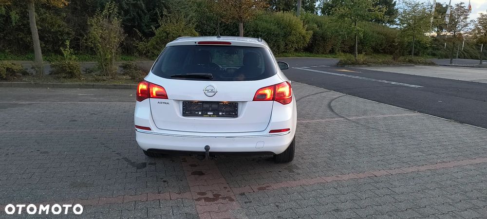 Opel Astra IV 1.4 T Active - 11