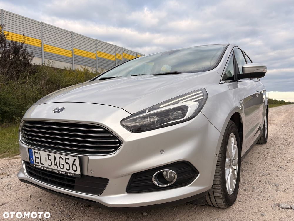 Ford S-Max 2.0 TDCi Titanium PowerShift - 1