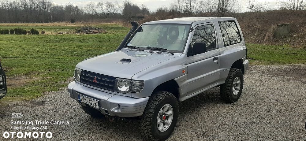 Mitsubishi Pajero - 8