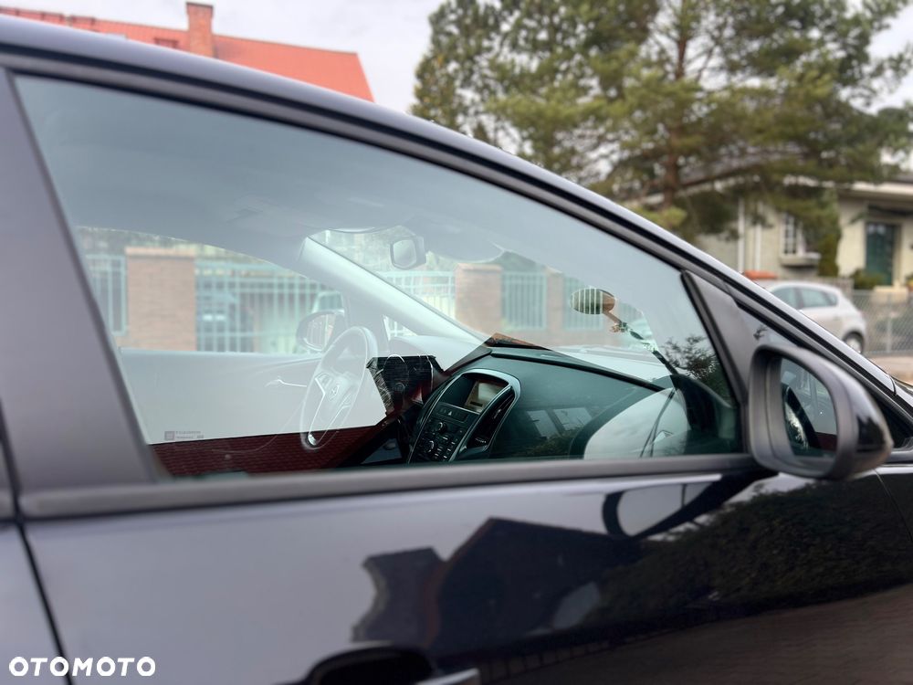 Opel Astra 1.4 T Enjoy EU6 - 14