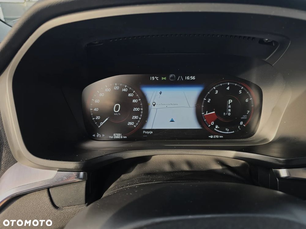 Volvo S60 T6 AWD Momentum Pro - 19