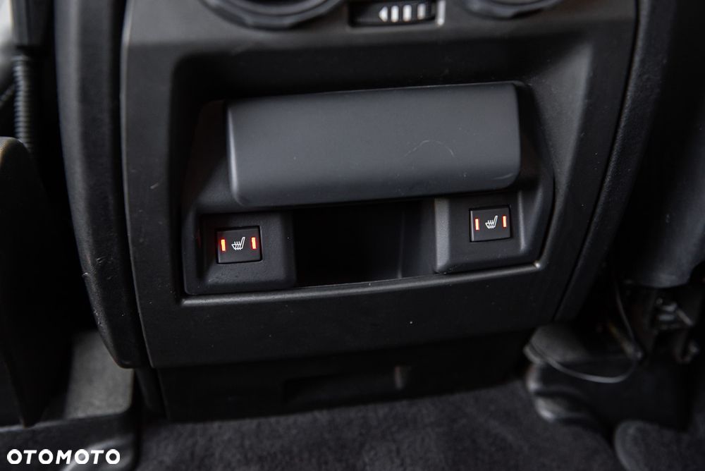 Land Rover Range Rover Sport SDV6 Autobiography - 34