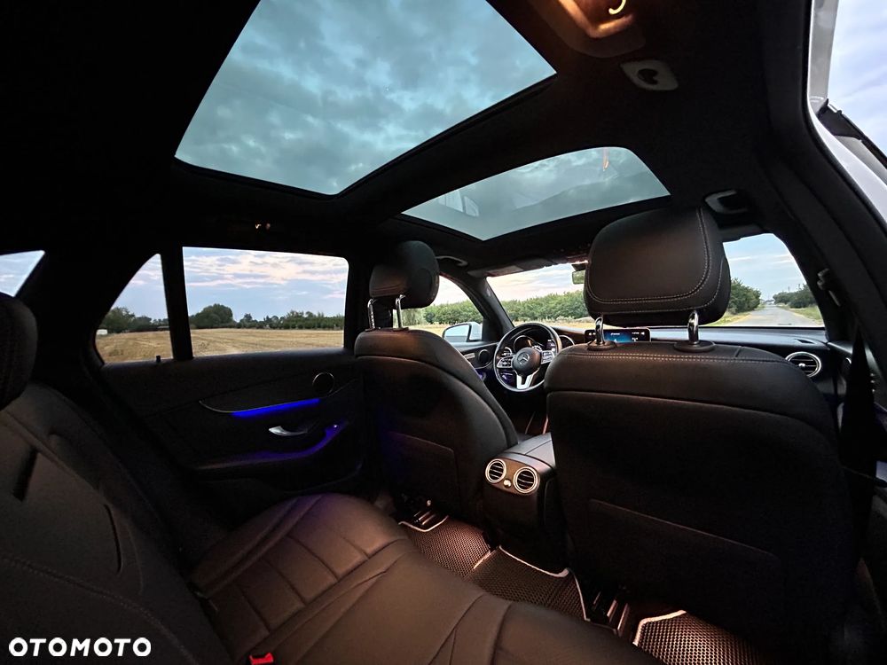 Mercedes-Benz GLC 300 4-Matic - 22