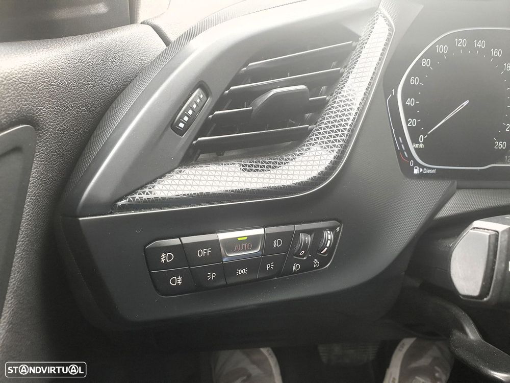 BMW 116 d Aut. Sport Line - 16