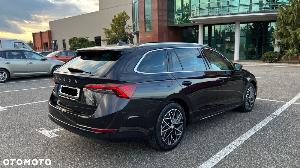 Skoda Octavia 2.0 TDI Style DSG - 4