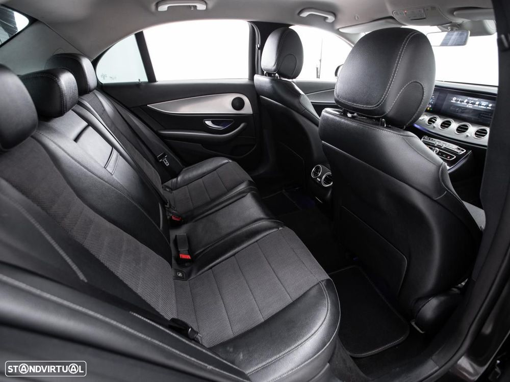Mercedes-Benz E 220 - 11