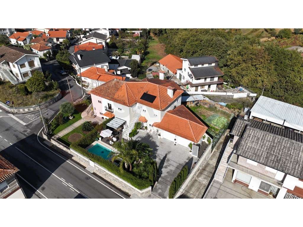 Moradia T3 com Piscina | Serrinha