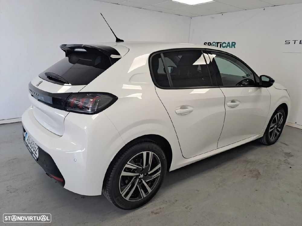 Peugeot 208 1.2 PureTech Allure Pack EAT8 - 4